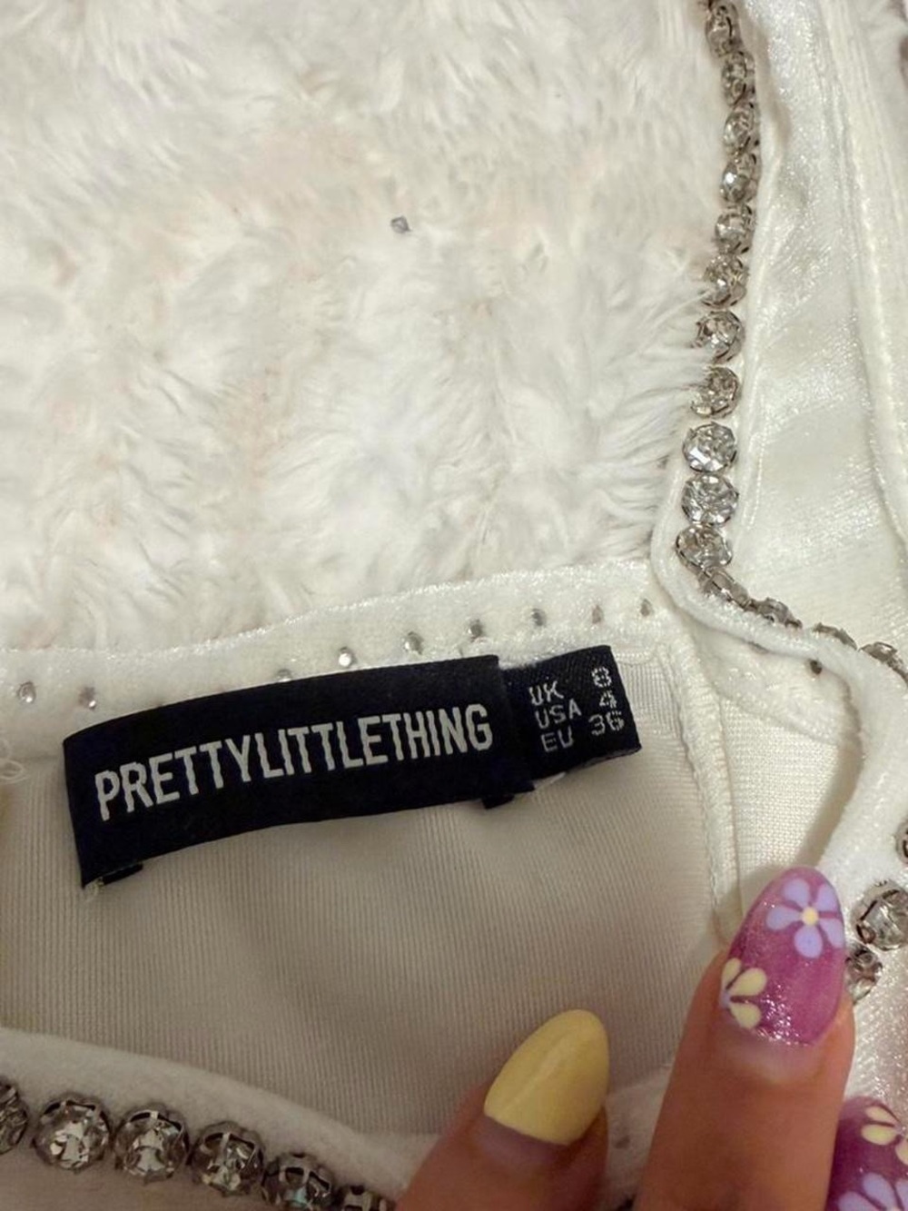 Pretty Little Thing white velvet corset top - Picture 7 of 8